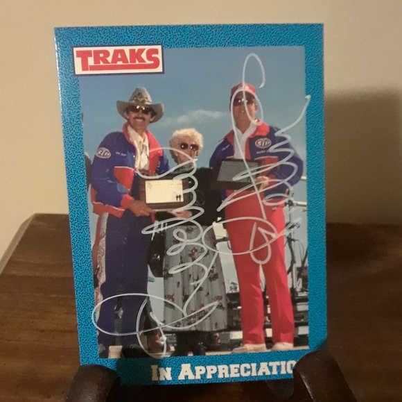 Traks Other - Richard Petty Autographed Signed 1991 NASCAR Card Traks Other - Richard Petty Autographed Signed 1991 NASCAR Card
